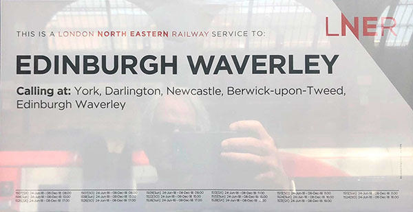 伦敦东北部铁路运营公司LNER的新VI8.jpg